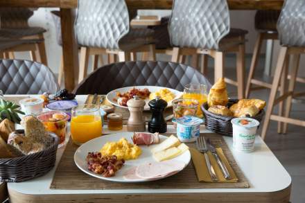 Hôtel Petit Déjeuner Colmar · James Boutique Hôtel Colmar